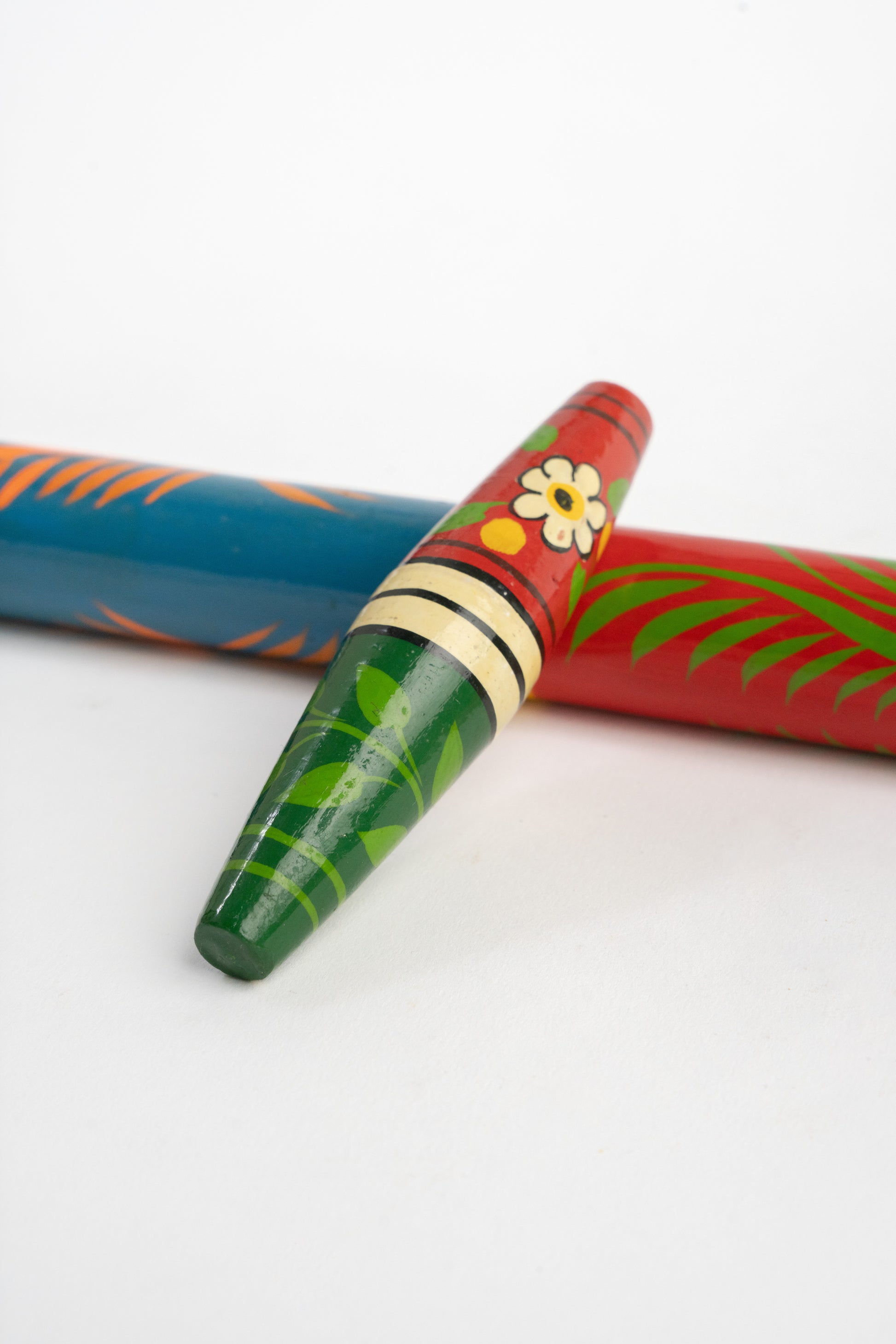 Buy Gilli Danda – Traditional Outdoor Game(TipCat/Dandi-Biyo) Online On Enchantoys