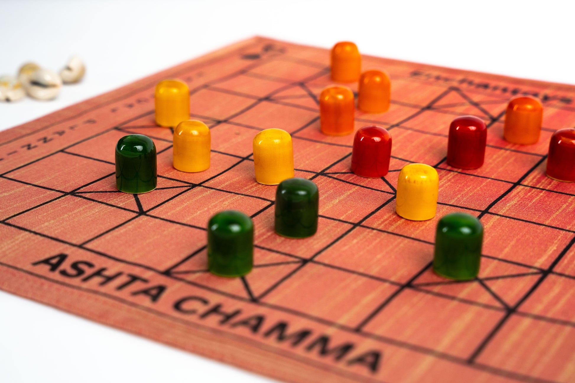Buy Trending Ashta Chamma Board Game – Handcrafted Brass & Wood Online On Enchantoys