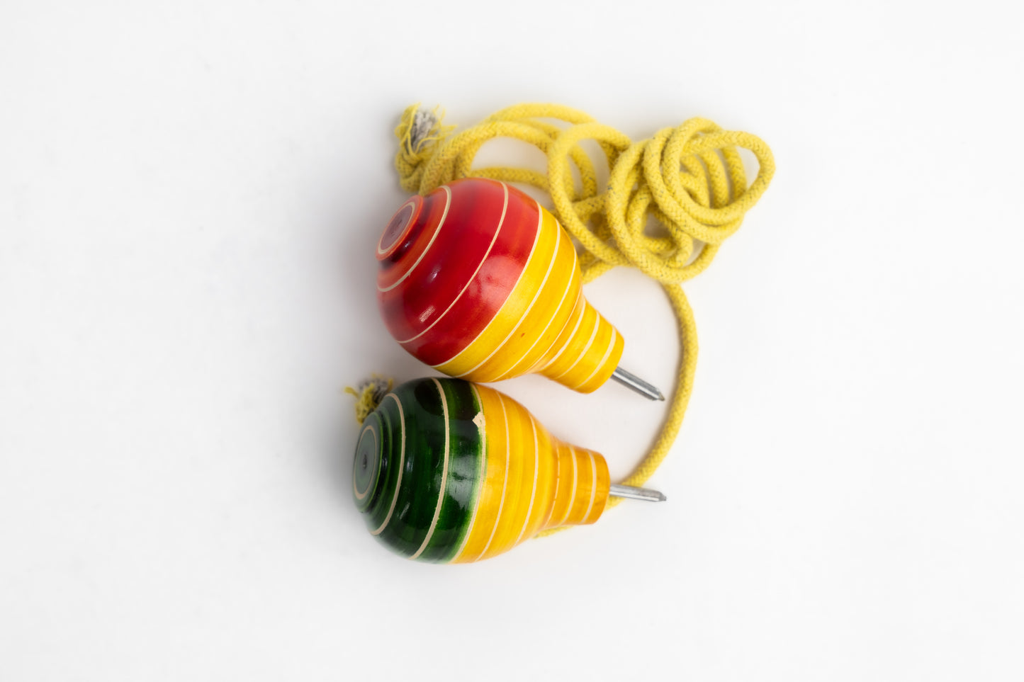 Colorful wooden spinning top toy – Latoo for kids' playtime