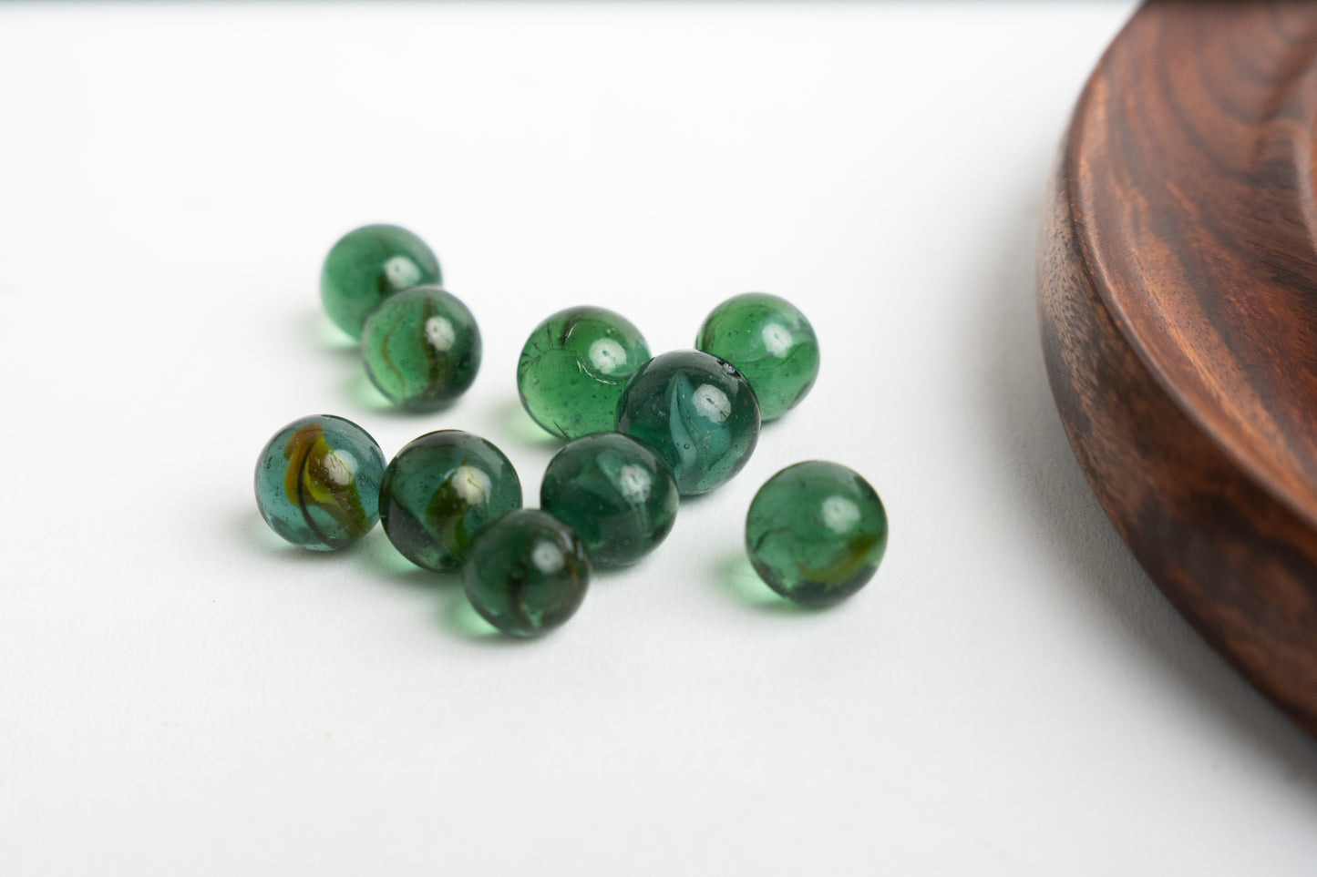 Buy Brain Vita Wooden Board – Classic Peg Solitaire Puzzle Online On Enchantoys