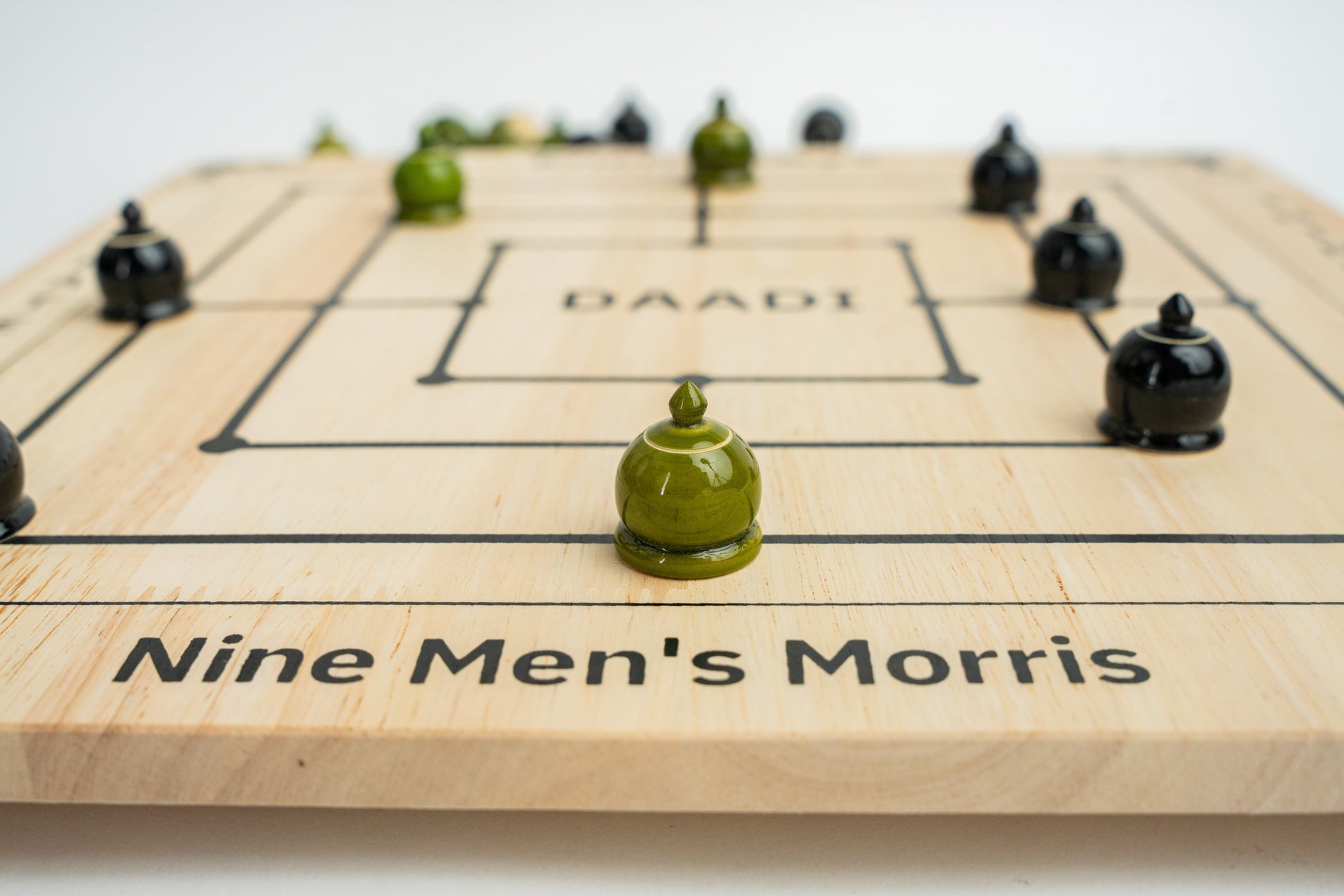 Buy Daadi Board Game–Navakankari/Nine Men’s Morris Strategy Set Online On Enchantoys