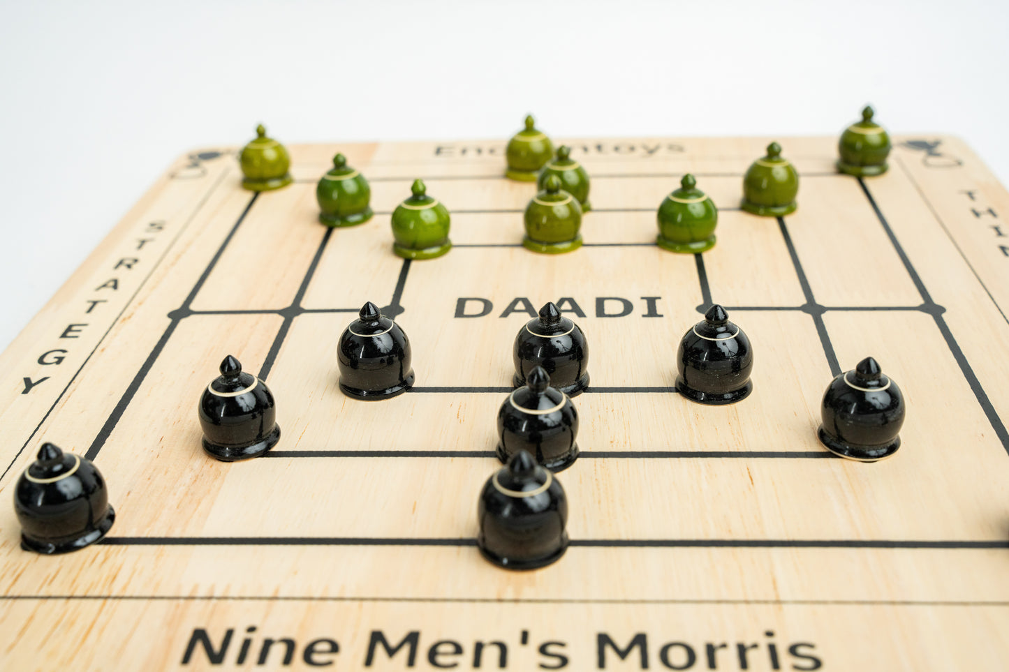 Buy Daadi Board Game–Navakankari/Nine Men’s Morris Strategy Set Online On Enchantoys