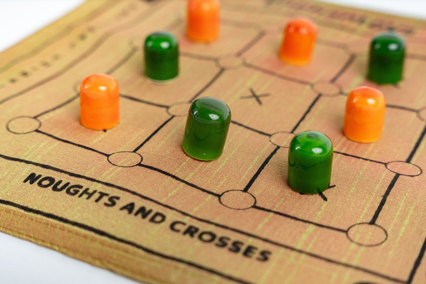 Buy Noughts and Crosses – Raw Silk Indian Tic-Tac-Toe Game Online On Enchantoys 