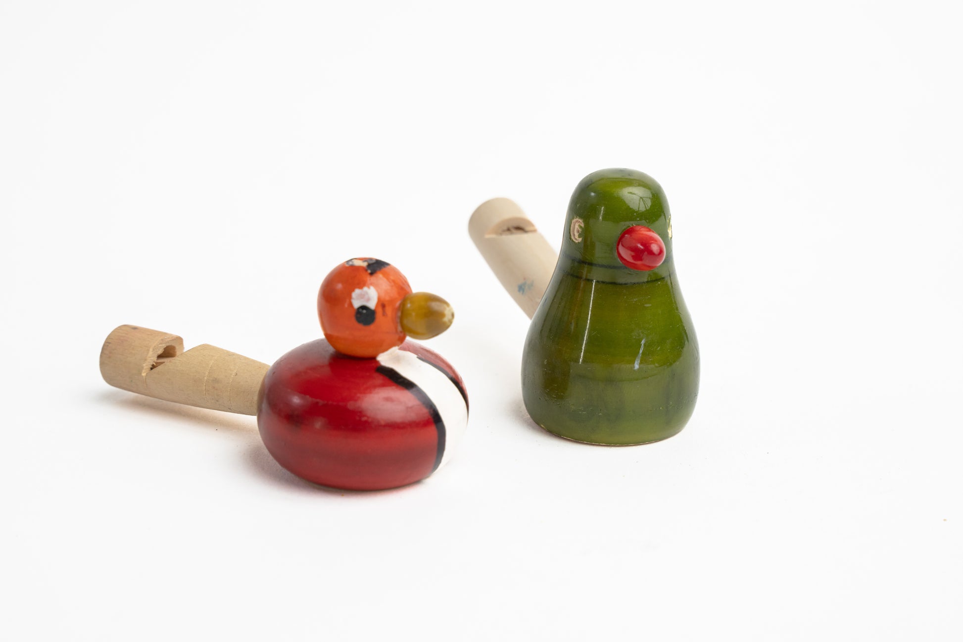 Buy Vibrant Bird Whistles– Handcrafted Wooden Desi Chirping Toy Online On Enchantoys
